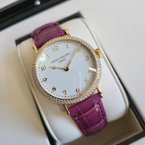 Buy Patek Philippe Calatrava 7200/200R-001 - Image 3