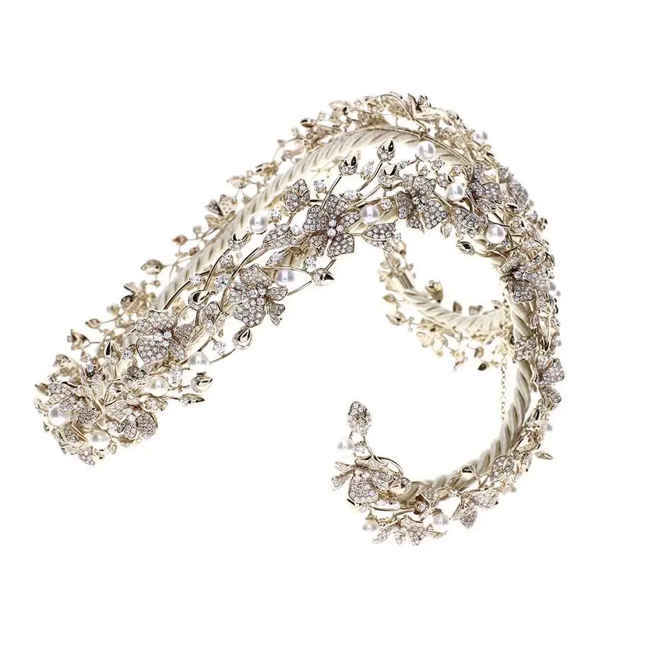 Damiani Diamond and Pearls Tiara - Image 3