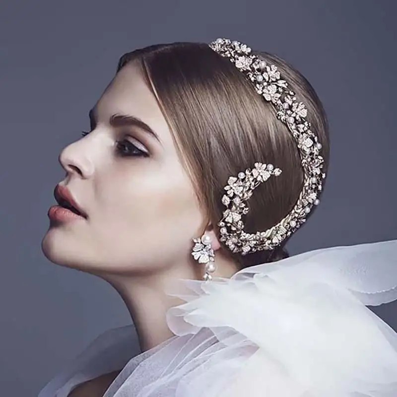 Damiani Diamond and Pearls Tiara - Image 5