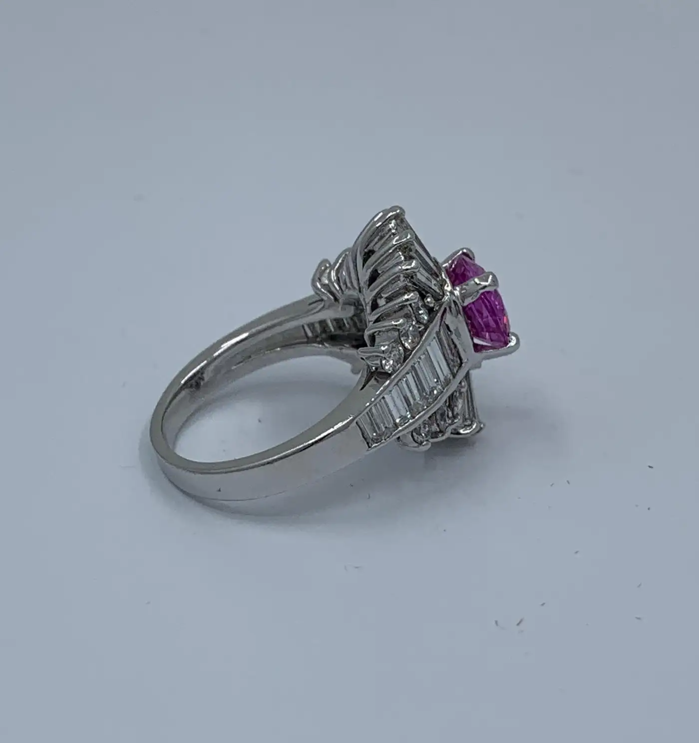 GIA Certified 4.35 Carat Vivid Pink Sapphire and Diamond Ballerina Cocktail Ring - Image 9