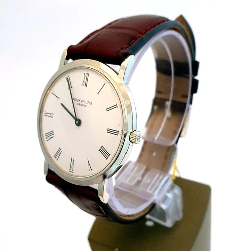 Patek Philippe Calatrava 3520 For Sale - Image 2