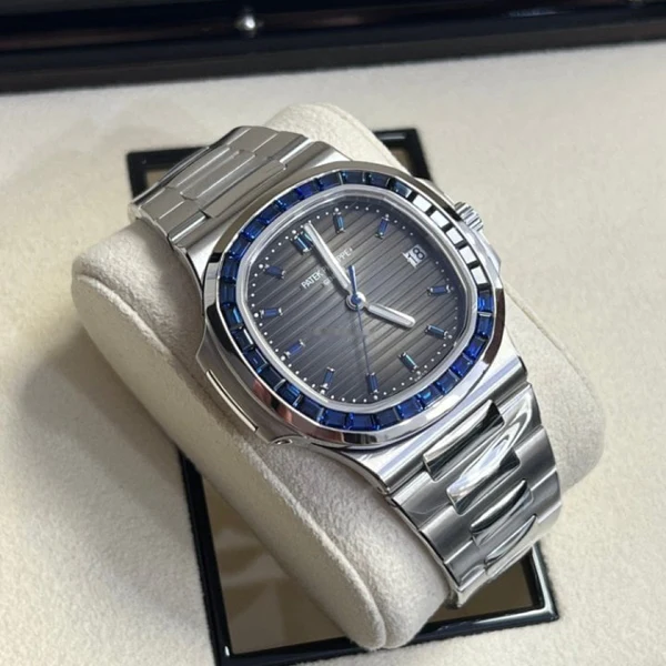Patek Philippe Nautilus 5711/111P-001 Platinum Nautilus Blue Sapphire Bezel Unworn 2021 In Stock - Image 3