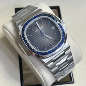 Patek Philippe Nautilus 5711/111P-001 Platinum Nautilus Blue Sapphire Bezel Unworn 2021