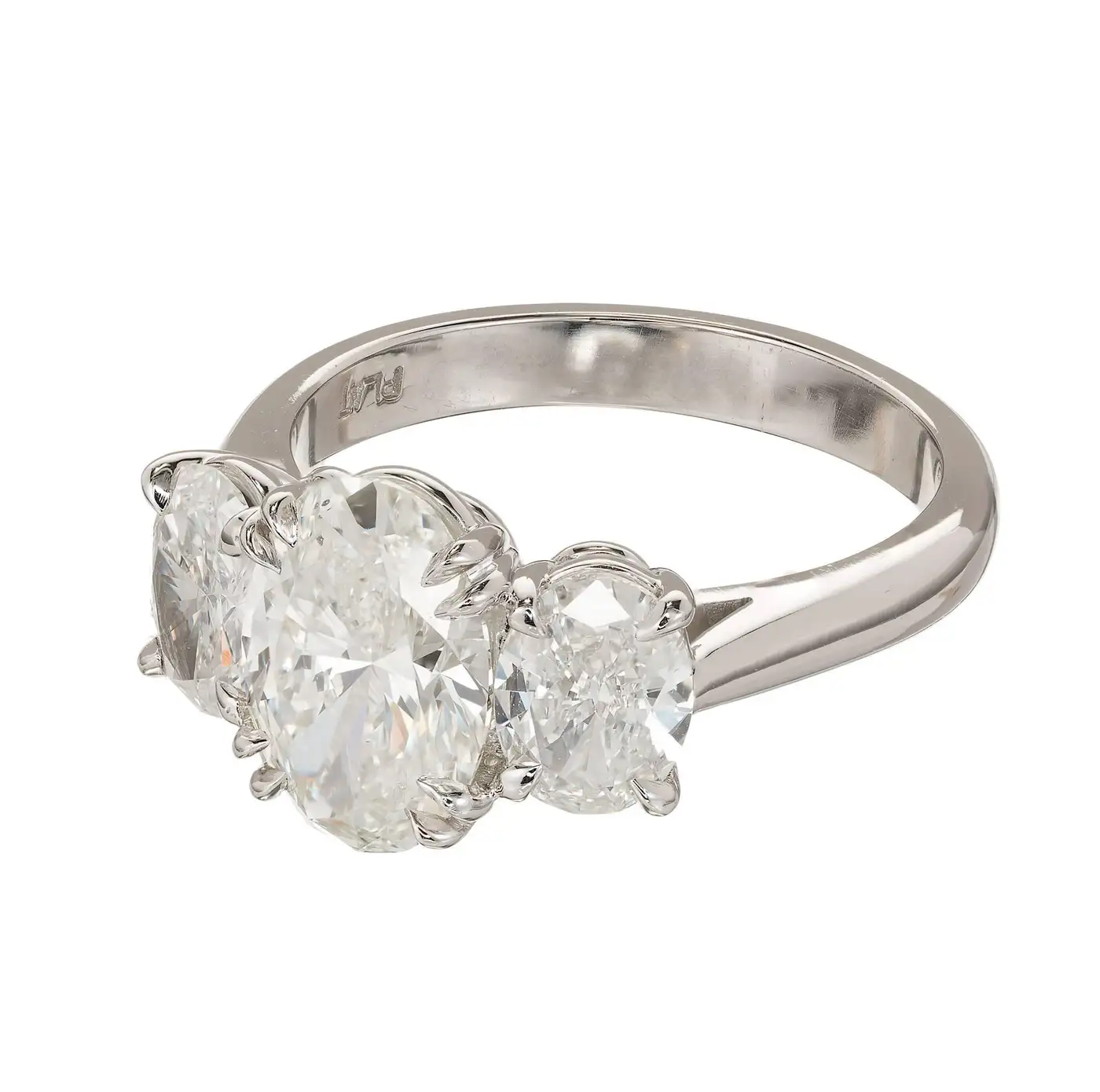 Peter Suchy 2.01 Carat Oval Diamond Platinum Three-Stone Engagement Ring - Image 2
