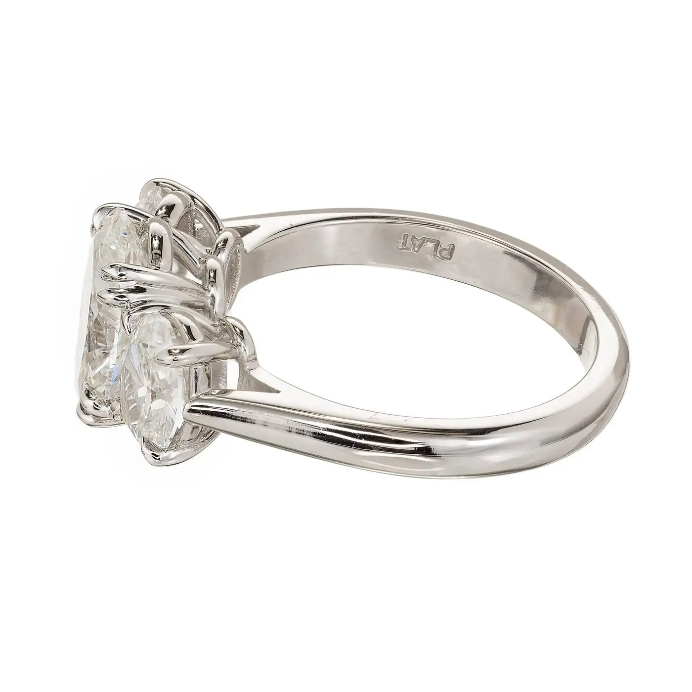 Peter Suchy 2.01 Carat Oval Diamond Platinum Three-Stone Engagement Ring - Image 3