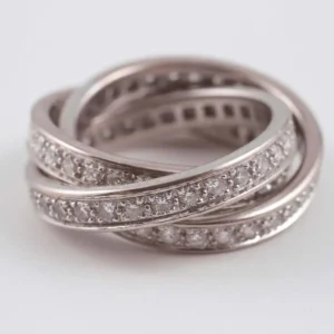 Trinity de Cartier Diamond Ring For Sale